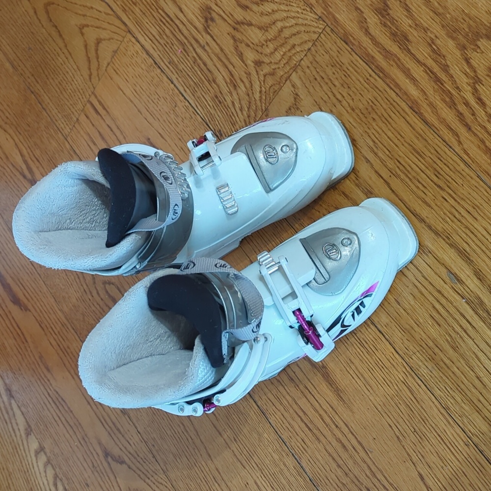 RJ Tecnica Kids Ski Boots 🎿